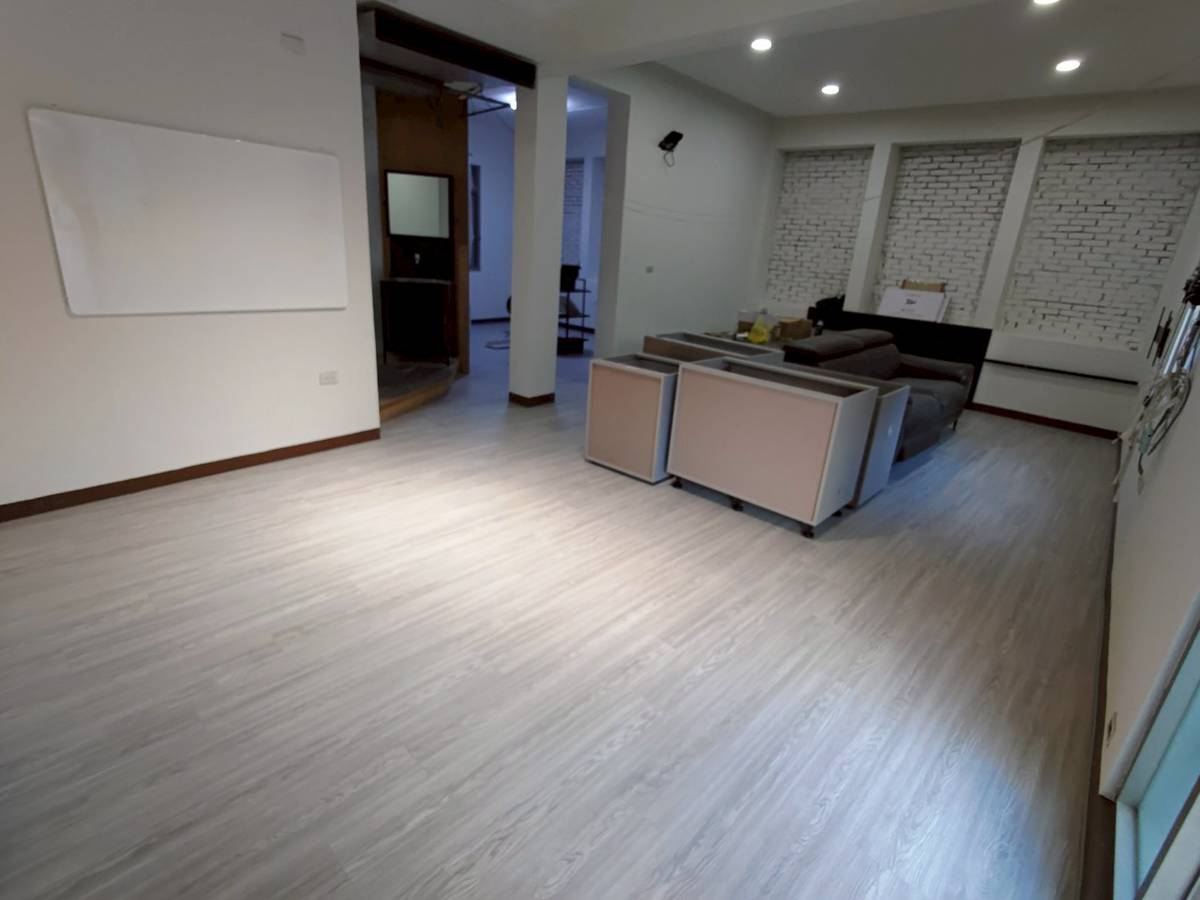 索里亞淺灰橡木 完工照